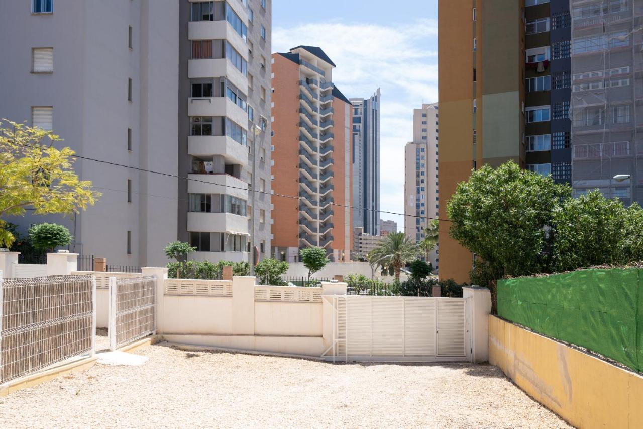 Villa Apartamento Alma Con Terreno Privado Y Parking Compartido - A 800M De Playa Poniente Benidorm Exterior foto